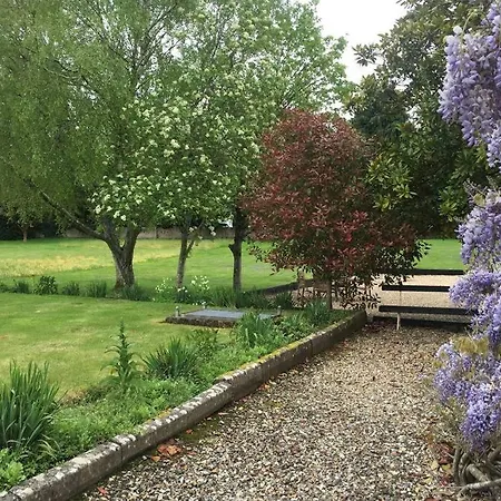 Stay On The Grounds Of This Beautiful Manor House Wimborne Minster Exterior photo